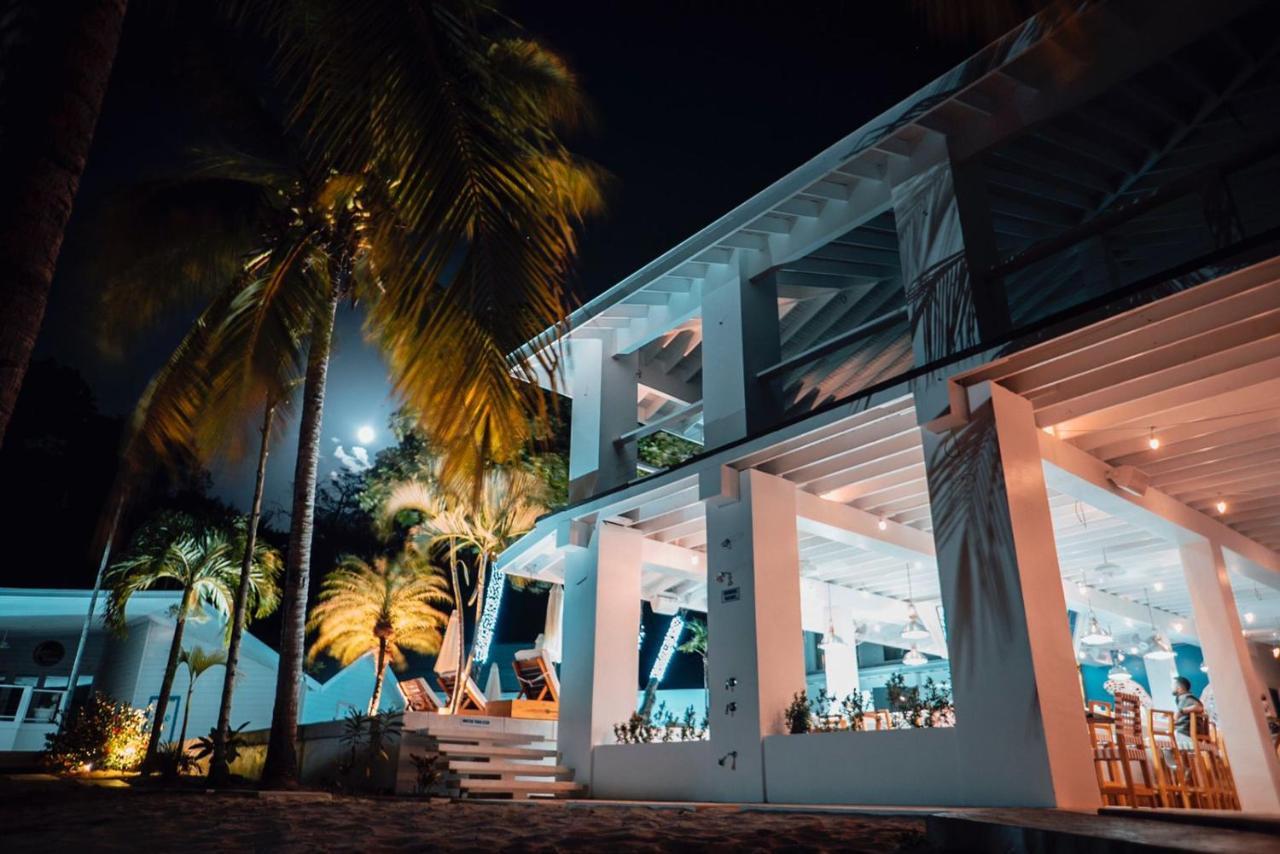 Luna Beach Luxury Boutique Beach Front Resort Jobs Bight Екстер'єр фото