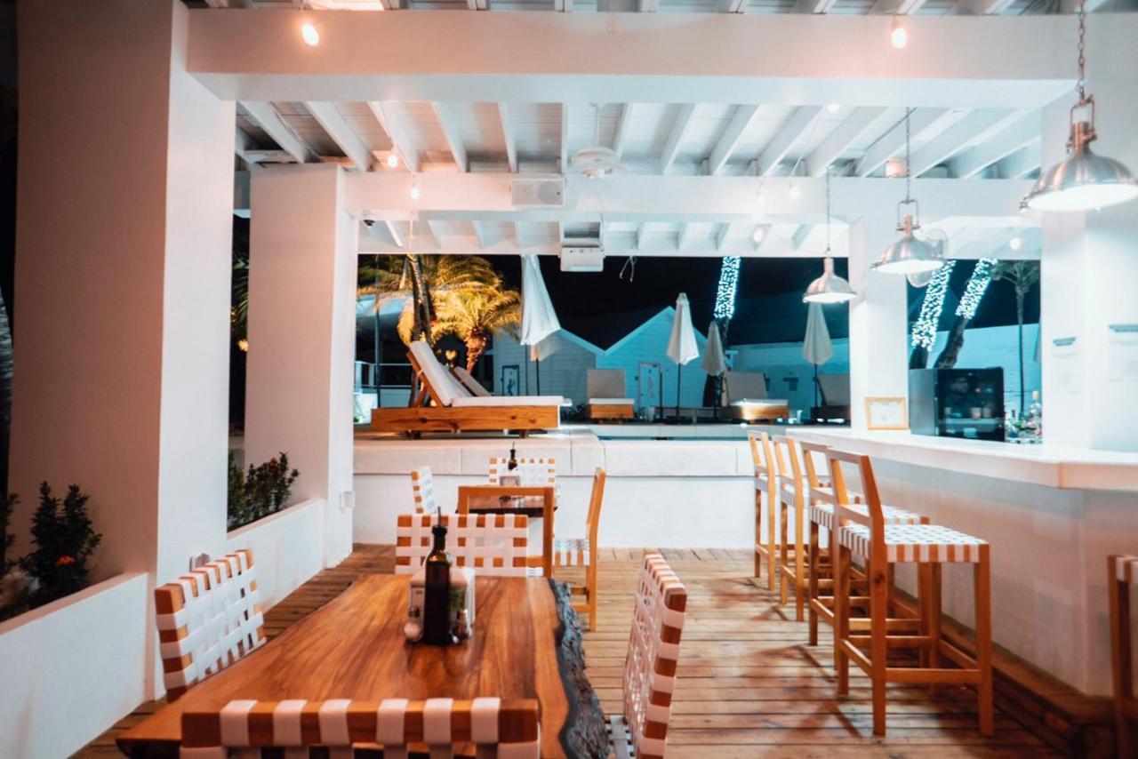 Luna Beach Luxury Boutique Beach Front Resort Jobs Bight Екстер'єр фото